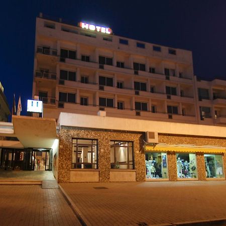 צ'יוויטווקיה Hotel Mediterraneo מראה חיצוני תמונה