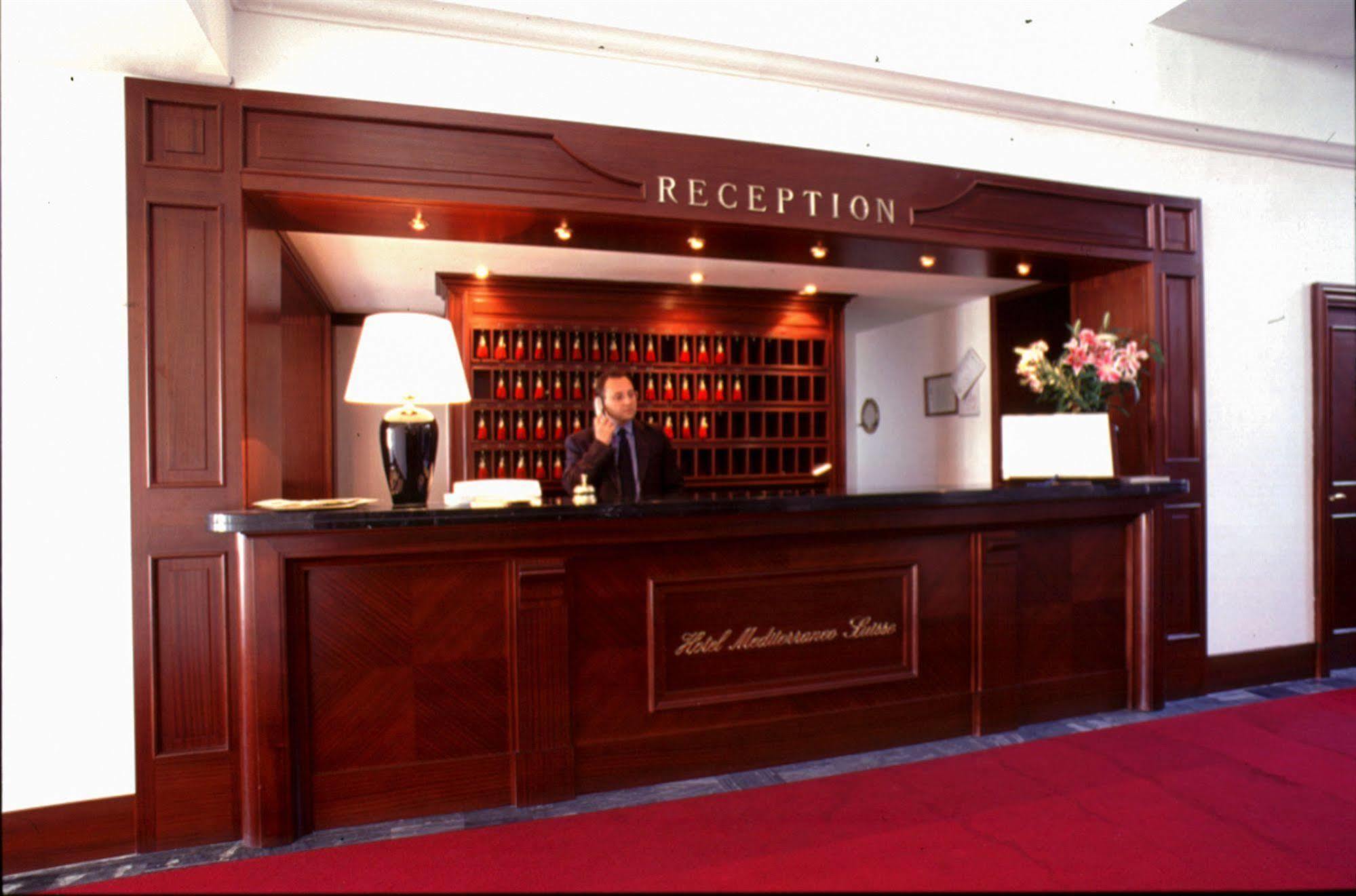 צ'יוויטווקיה Hotel Mediterraneo מראה חיצוני תמונה